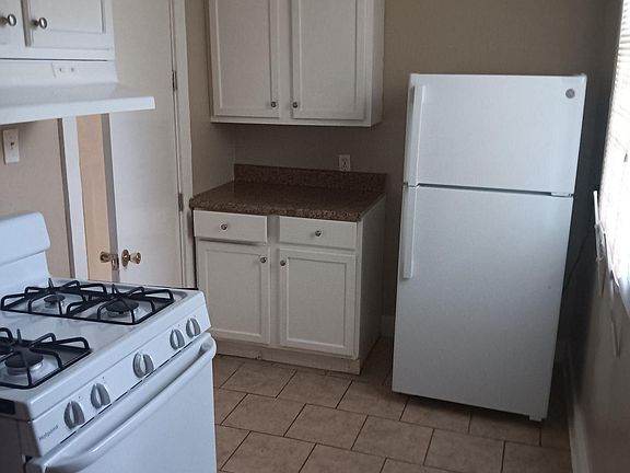 4th image of 2227 Kentucky St