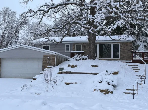 416 Stillwater Ave W, Stillwater, MN 55082