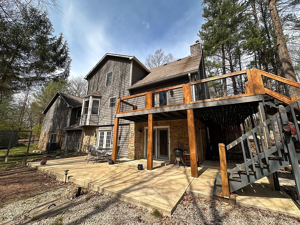 2nd image of 7599 Center Lake Rd