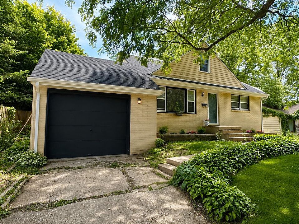 1st image of 2707 Hampden Ct