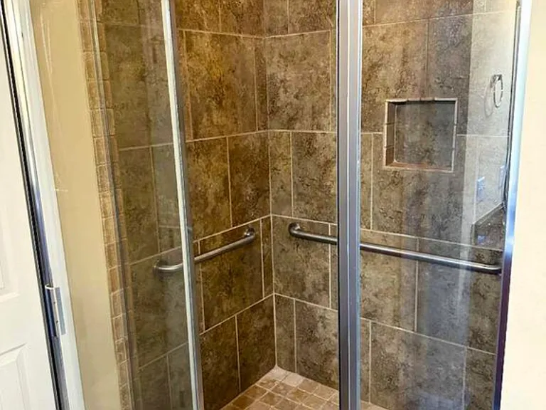 5527 Huntingdon St #2 — Photo 5