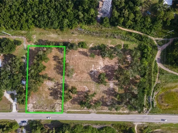 6080 Mellow Dr, North Fort Myers, FL 33917