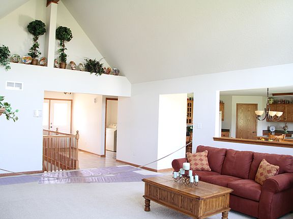 Open Concept into Kitchen