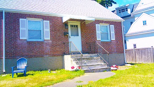112 Howard St Photo 1