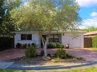 212 SW 2nd Ave #0, Hallandale, FL 33009