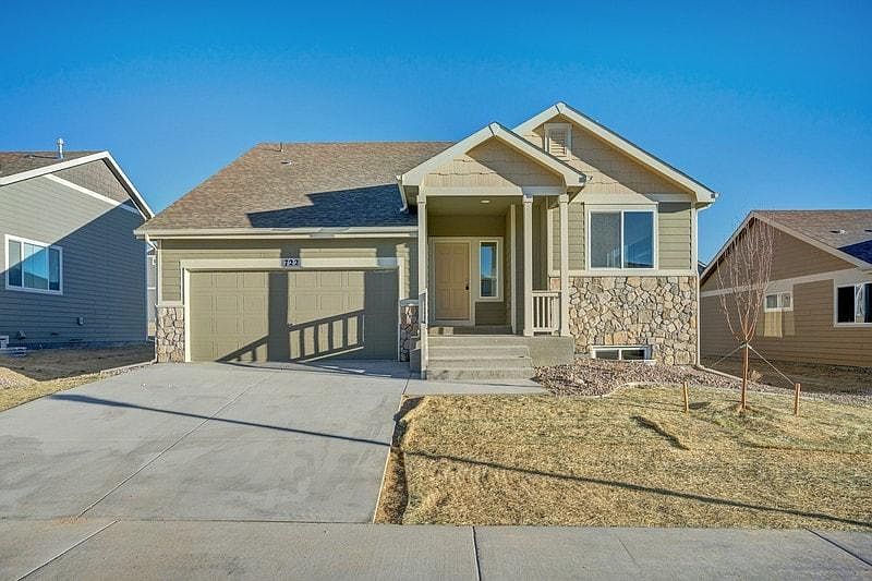 1st image of 634 Gore Range Dr