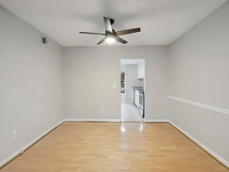 2607 Huntingdon Chase #2607 — Photo 8