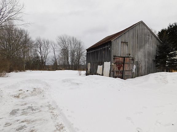 3rd image of 29 S Main Street