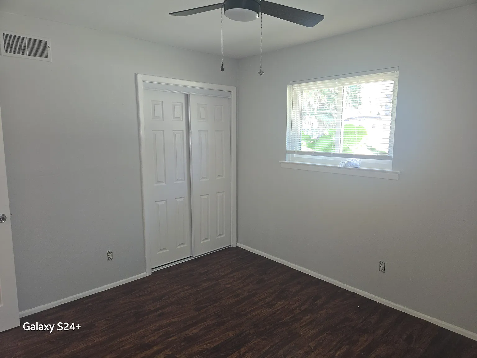 101 E Fairmont Ave — Photo 4