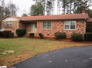 95 Skyland Dr, Clinton, SC 29325