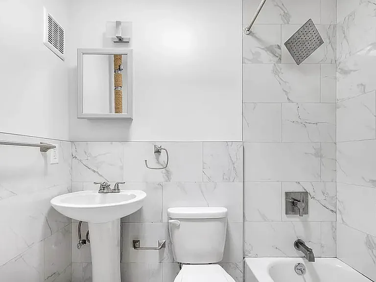 187 Van Buren St #PENTHOUSE — Photo 8