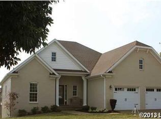 7203 Creekton Dr, Louisville, KY 40241