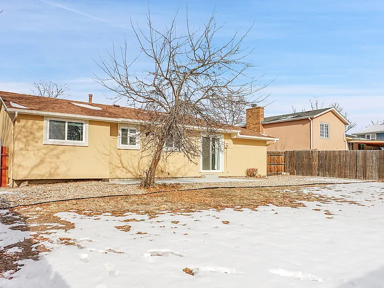 4485 Wordsworth Cir N — Photo 25
