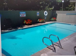 Legend House, Seattle, WA 98115