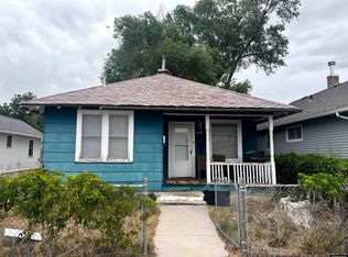 818 Center St, Rock Springs, WY 82901