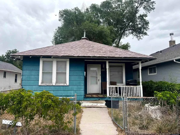 818 Center St, Rock Springs, WY 82901