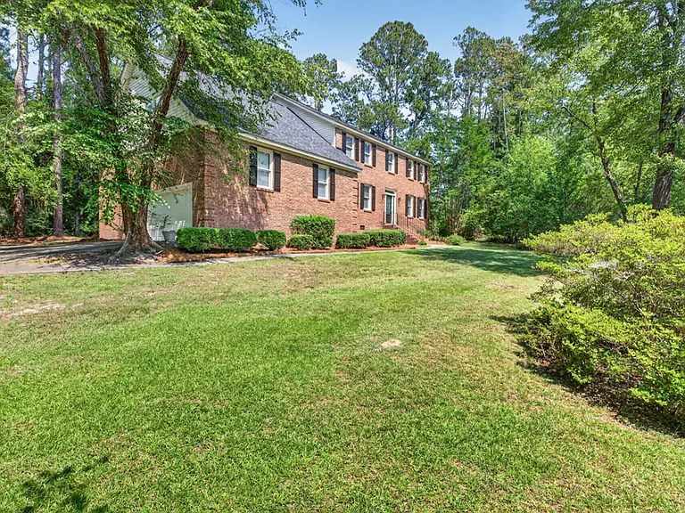 2027 Riding Ridge Rd — Photo 57