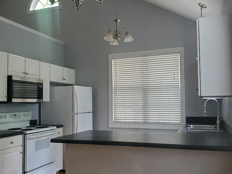 3705 Margrave Rd — Photo 5