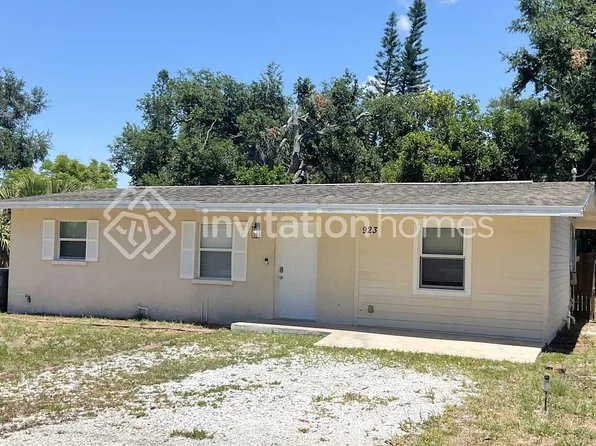 923 38th St W, Bradenton, FL 34205