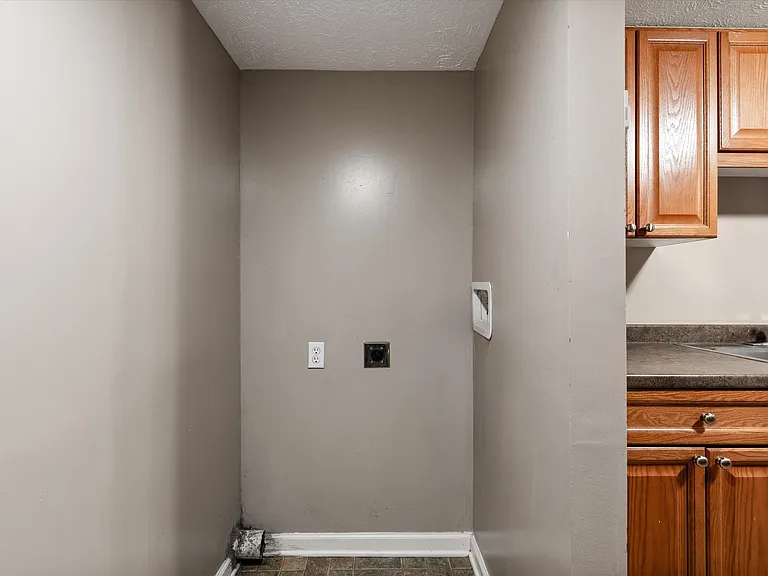 420 Elysian Fields Rd #E8 — Photo 8