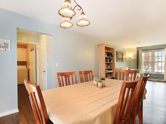 5th image of 14369 Bent Pine Ct