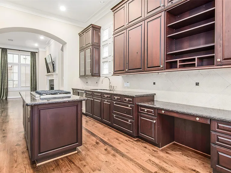 2419 Brazoria St #C — Photo 14