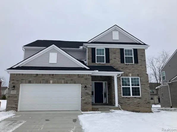 1924 Maggie Ln, Ypsilanti, MI 48198