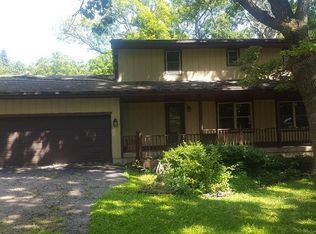 3206 Elizabeth St, Marengo, IL 60152