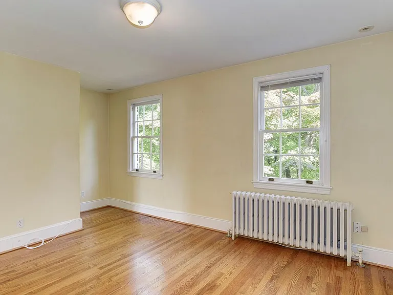 3614 Whitehaven Pkwy NW — Photo 12