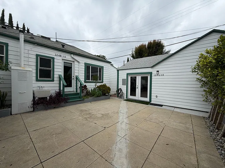 1246-1248 N El Centro Ave — Photo 1