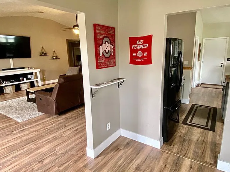 8970 Curry Ln — Photo 7