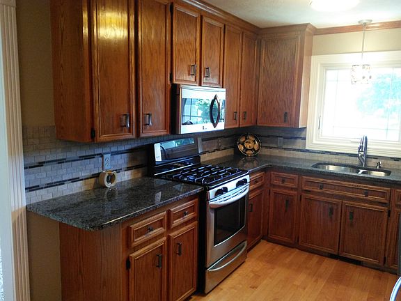5th image of 7413 Pheasant Run Dr