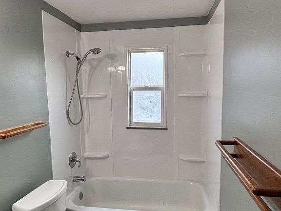 4th image of 21430 Crystal Ave Unit 1