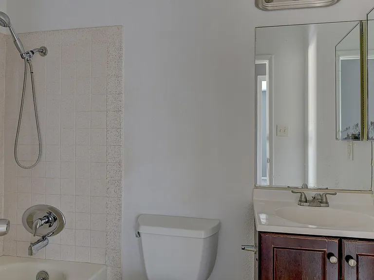 5708 Pinecone Pl — Photo 15
