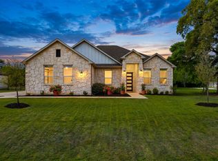 372 Raptor Beak Way, Cedar Creek, TX 78612