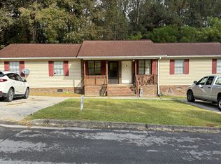 319 Mill Trace Dr, Dalton, GA 30721