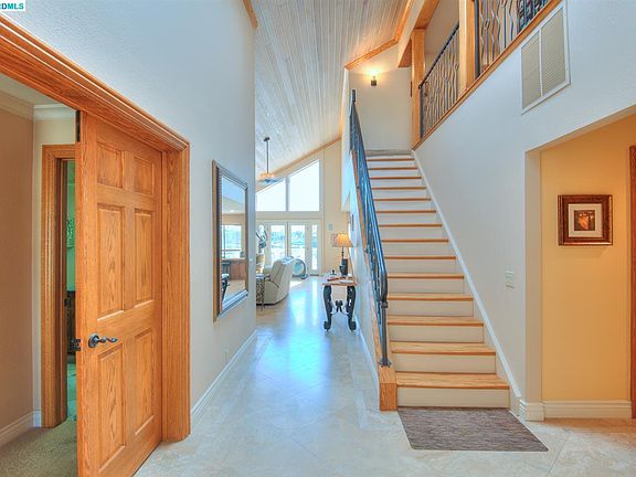 2nd image of 5632 Drakes Dr