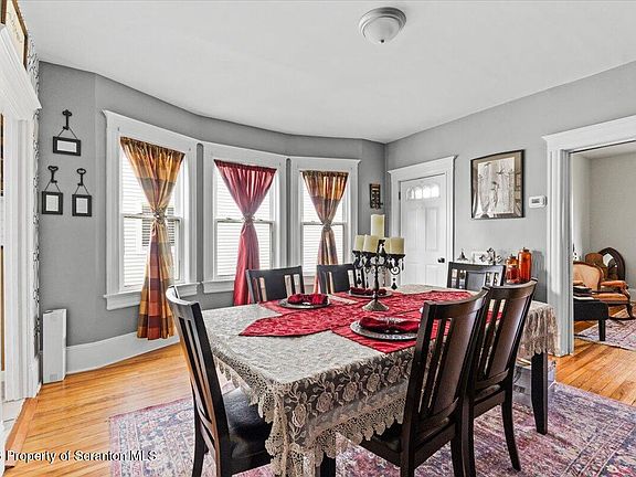 4th image of 618 N Bromley Ave