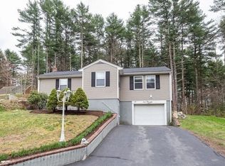 32 Boardman St, Norfolk, MA 02056