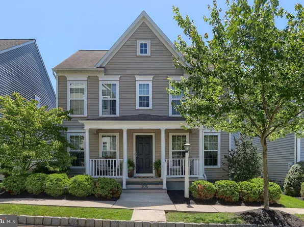 305 Keinath St, Mount Joy, PA 17552