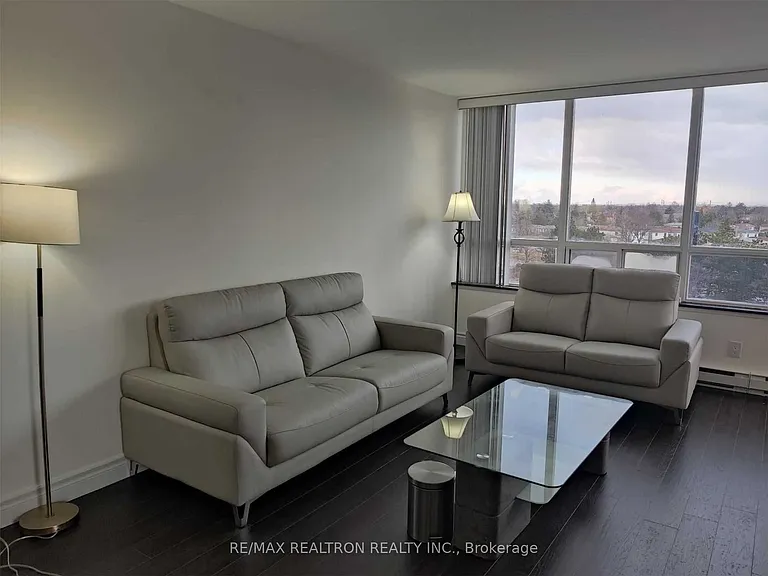 150 Alton Towers Cir #510 — Photo 4