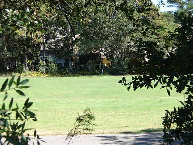2nd image of 169 Fairway Dr