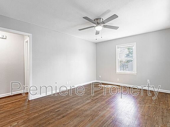 3rd image of 10516 E 26th St S