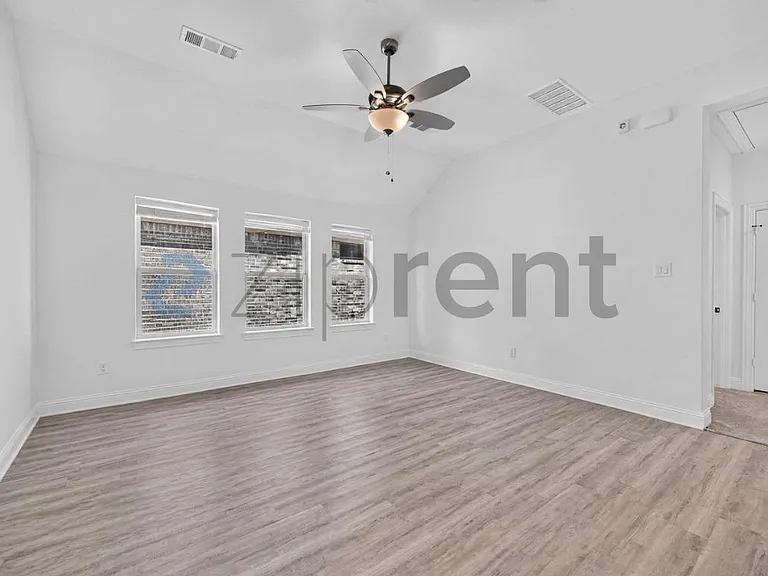 1408 Bonsmara Dr — Photo 23