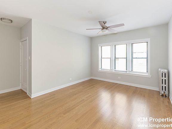 3rd image of 4848 N Wolcott Ave #2N