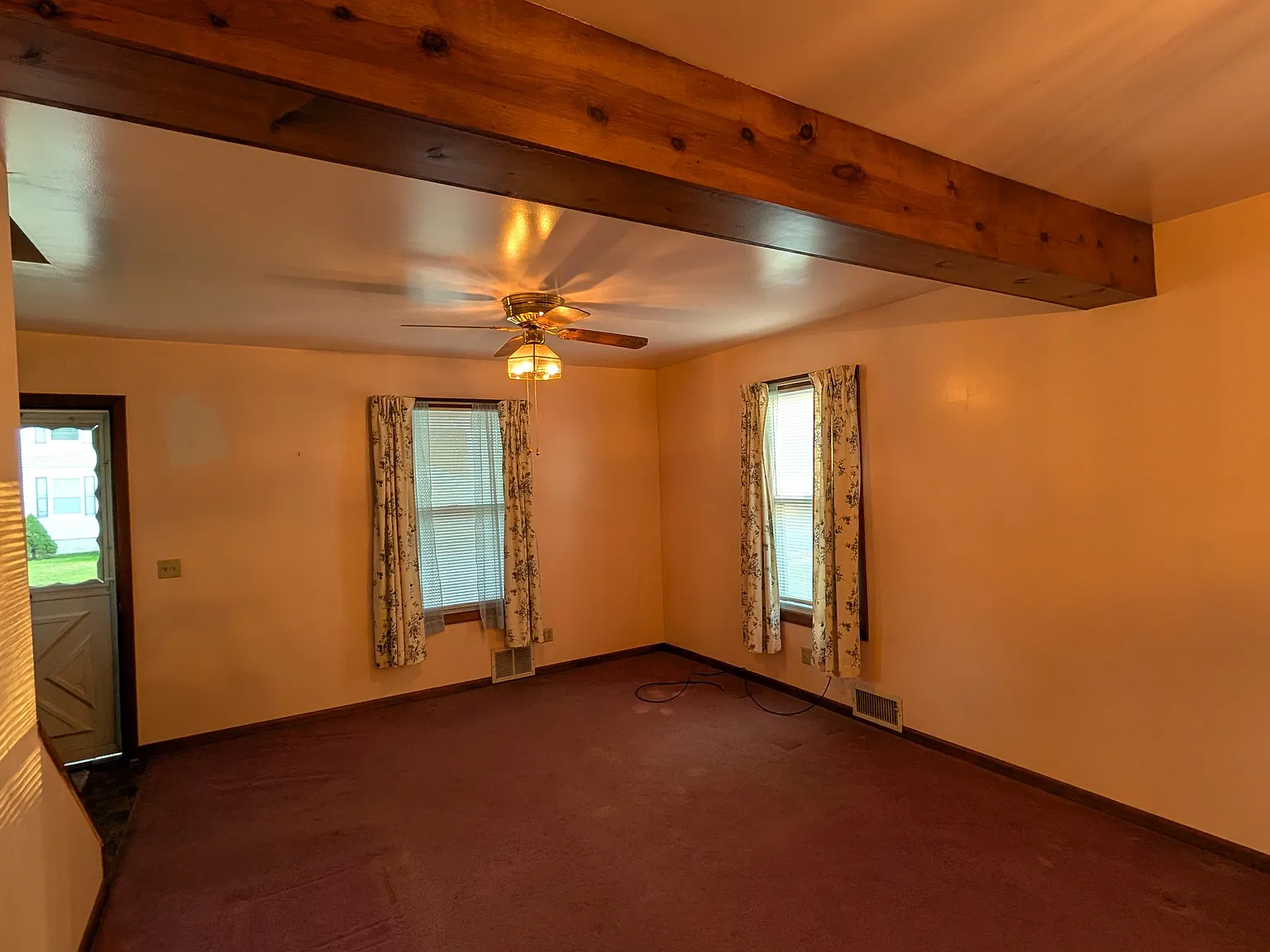 3 bed, 1175 sqft, $2,800 — Photo 3