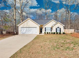 709 Brighton Ln, Winder, GA 30680