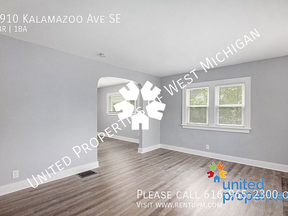 4th image of 1910 Kalamazoo Ave SE