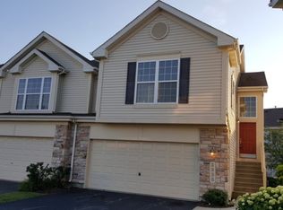 2335 Georgetown Ct, Aurora, IL 60503