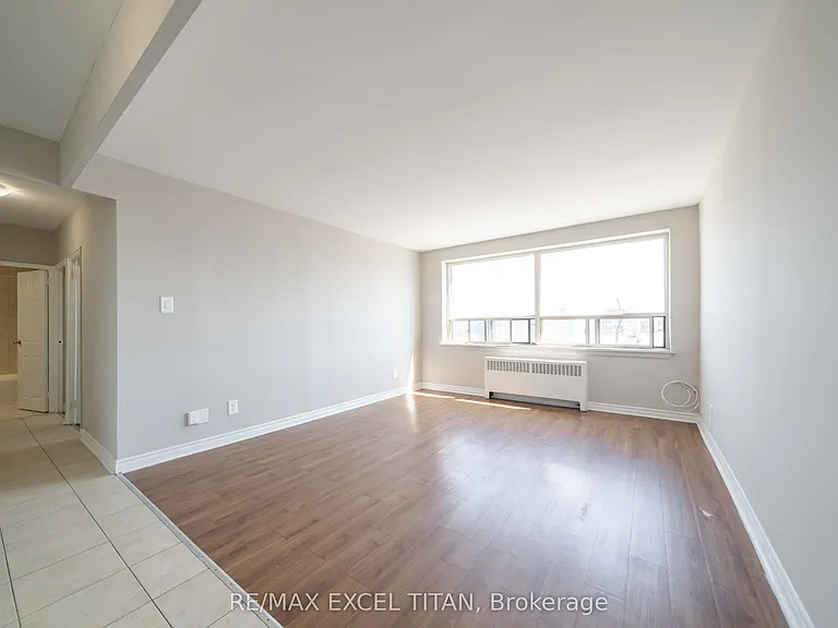 468 Ottawa St N #334D — Photo 1
